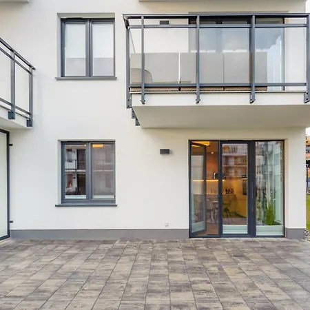 Nexo, Sun & Snow * Puck