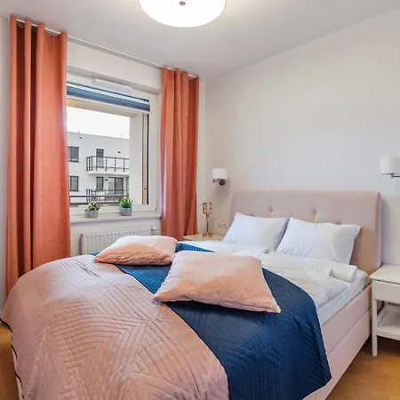 Nexo, Sun & Snow Puck